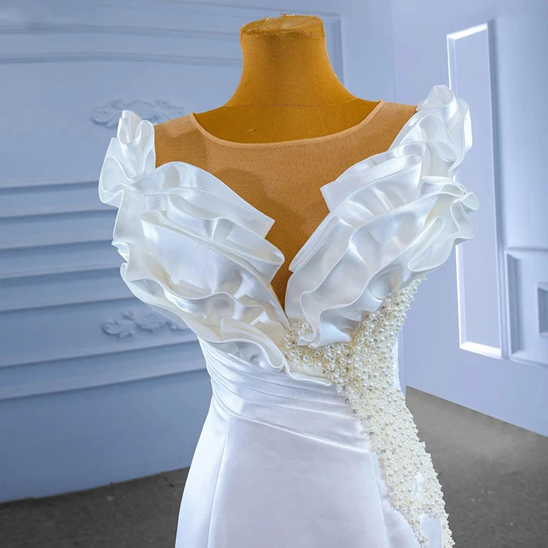 Рисунок 5 - Бисероплетение платья для торжественных