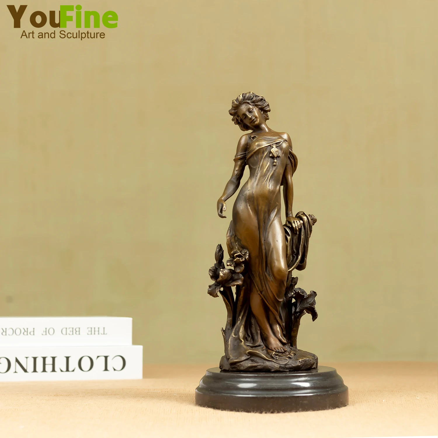 

Bronze Aphrodite Sculpture Greek Myth Aphrodite Bronze Statue Goddess Of Love and Beauty For Home Art Decor Classic Ornament