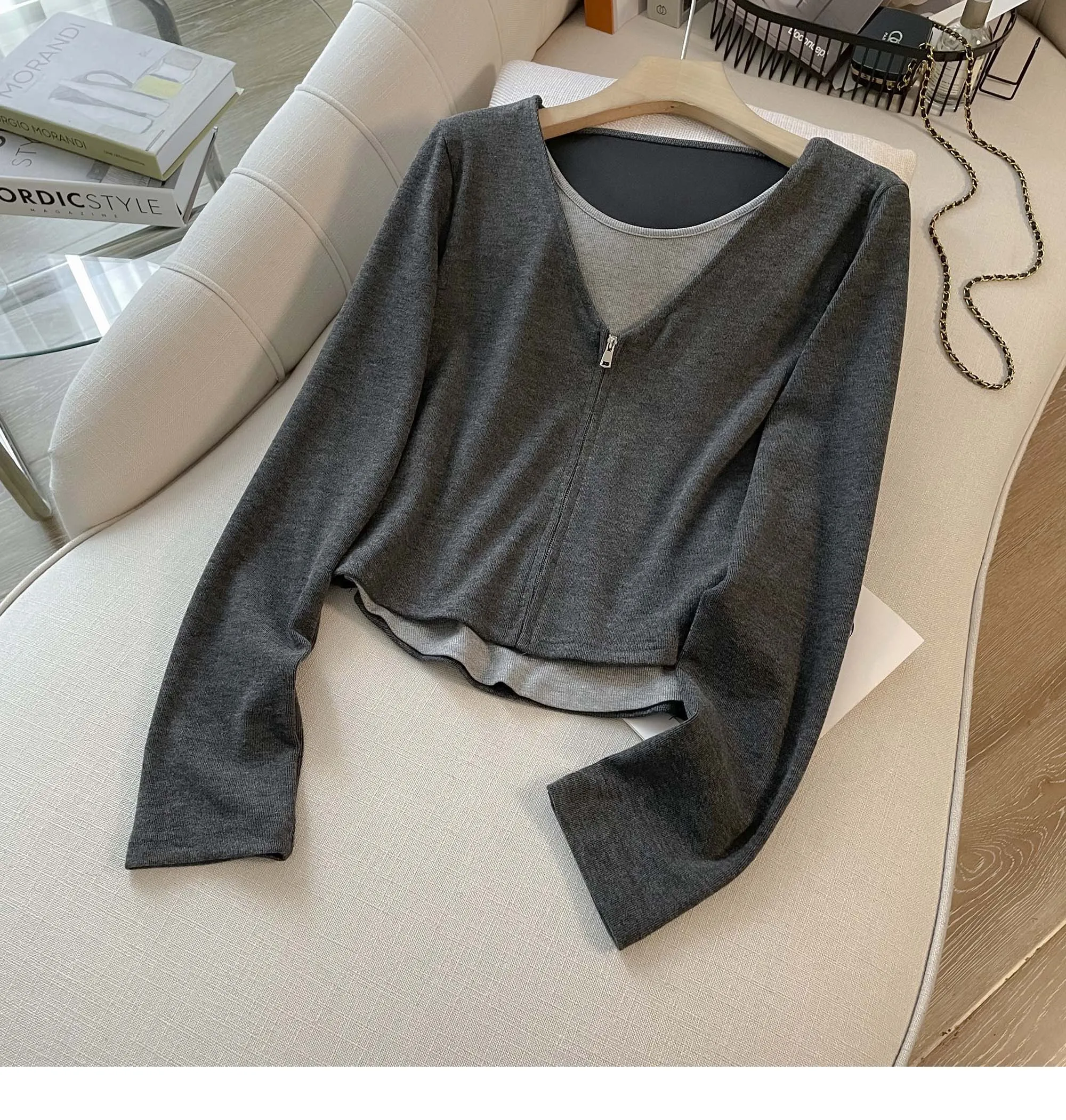 Женский спортивный костюм из двух предметов трикотажный однобортный Кардиган в