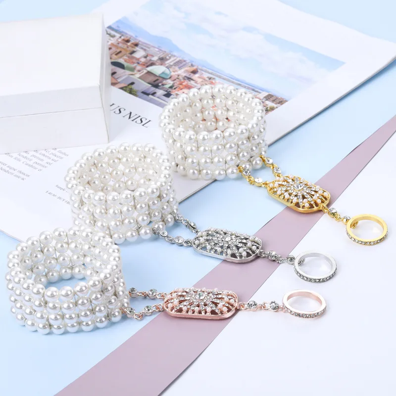 

Pearl Charm Bracelet For Women Gatsby's Same Alloy Crystal Chain European And American Bridal Fashion Jewelry Christmas Gift