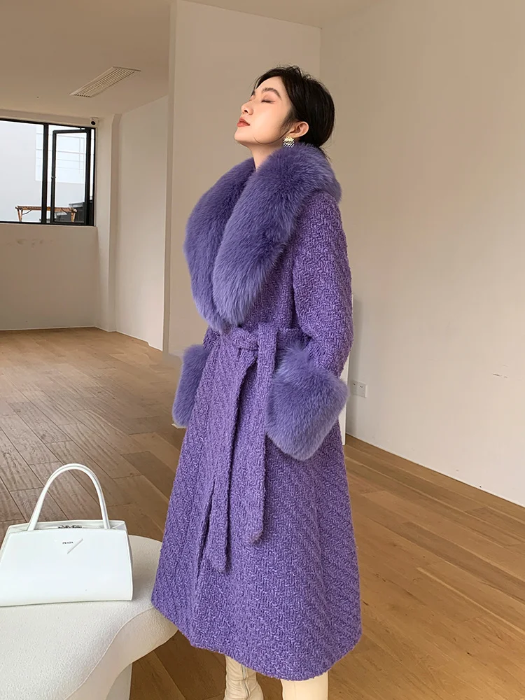 Рисунок 5 - Женское длинное шерстяное пальто