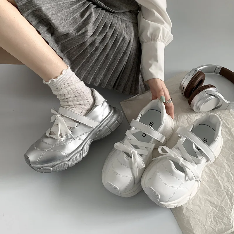 Женские уличные кроссовки удобные дышащие на шнуровке повседневная спортивная