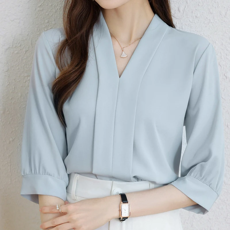 

Женская Офисная Однотонная рубашка, элегантная голубая Блузка с V-образным вырезом в Корейском стиле, модная Повседневная рубашка с коротким рукавом, новинка на лето 27090