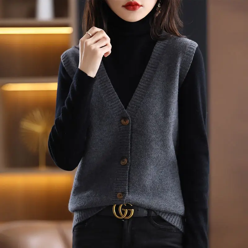 

Tops Color Button Solid Autumn Sleeveless All-match Sweater Vest Clothing Female V-neck New Pullovers Casual 2022 Loose Fashion