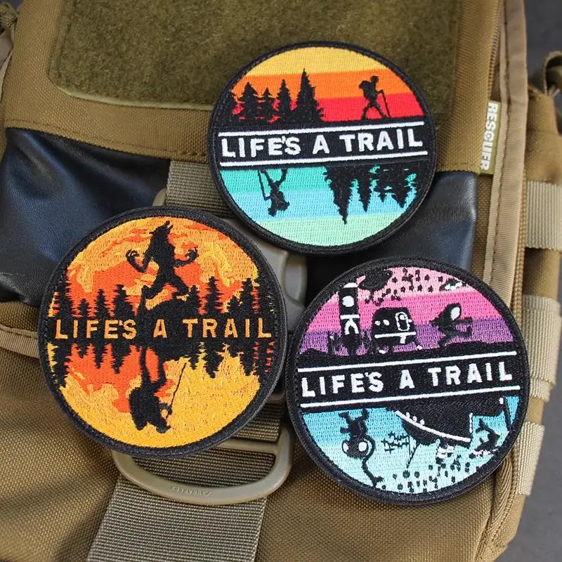 

Camping Patch 3D Embroidered Badge Ascend At Sunrise Outdoor Morale Chapter Hiking Jacket Armband Hook Patches for Clothing