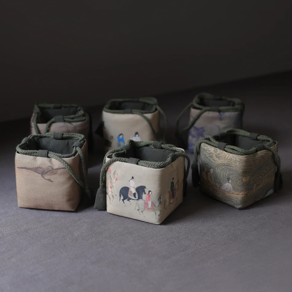 

Chinese Style Retro Cotton And Linen Teapot Bag Ancient Painting Tea Pot Cloth Bag Travel Tea Cup Cloth Bag Storage Bag