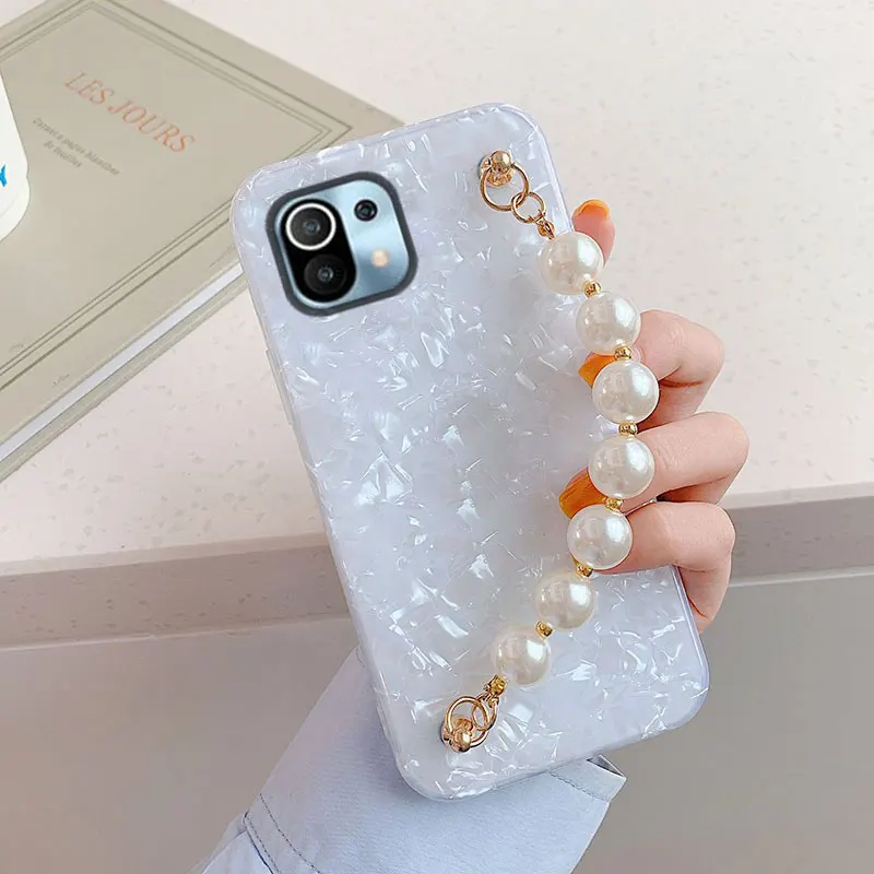 Cute Pearl Bracelet Wrist Chain Case For Redmi Note 11 10S 9S 8A 11T Lite Pro Conch Pattern For Xiaomi PocoX3 Pro 11 Lite Cover