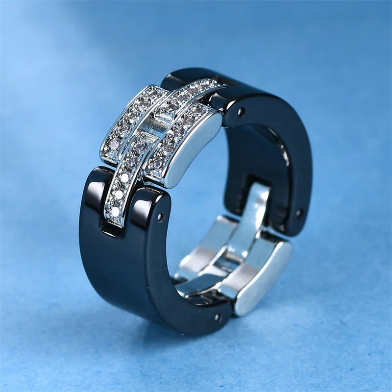 

Simple Luxurious Strap Chain Stitching Black And White Ceramic Ring Trendy Men Rap Personality Finger Jewelry Factory Wholesale