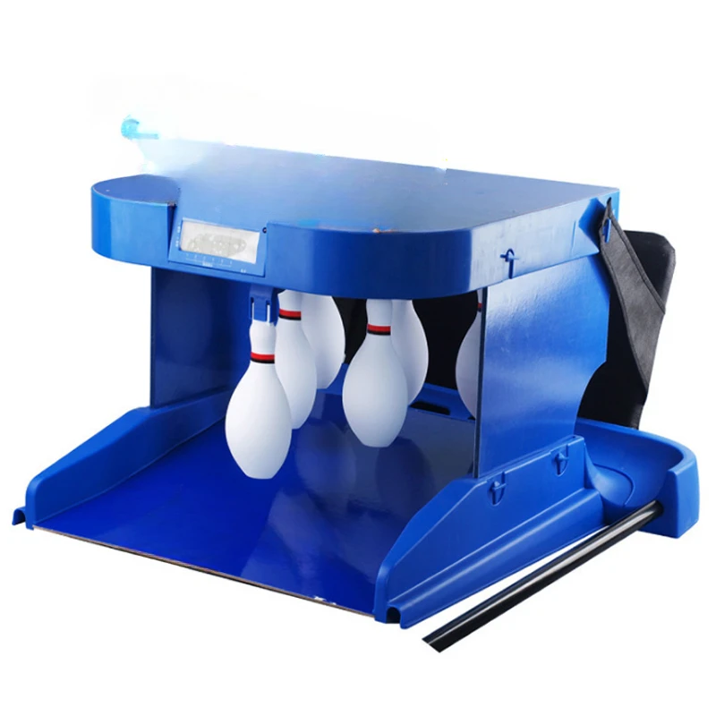 Автоматическая мини-машина для игры в боулинг