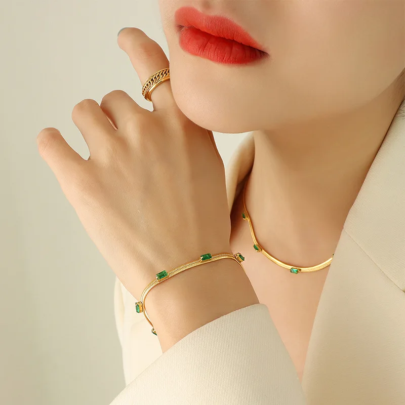 

Women 18K Gold Color Snake Chain Zircon Necklace Bracelet Set Stainless Steel clavicle chain Luxury Quality Korean Design INS