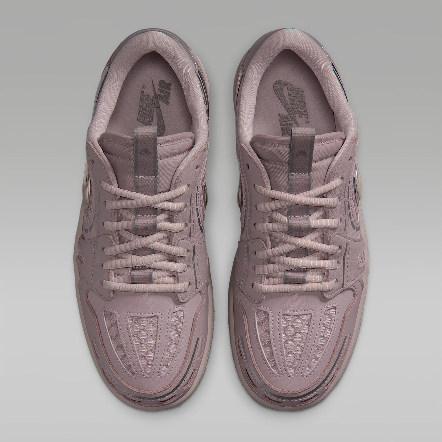 Фото Женские износостойкие повседневные спортивные кроссовки Nike Authentic JORDAN на шнуровке с низким верхом HQ2186-601 №4