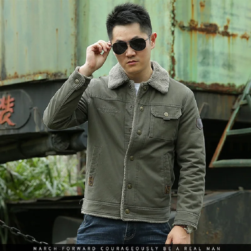 Men Bomber Jacket New Men's Winter Coat Plus Velvet Thickening Green Middle-aged Casual Jacket Short Tooling Loose Jacket Men