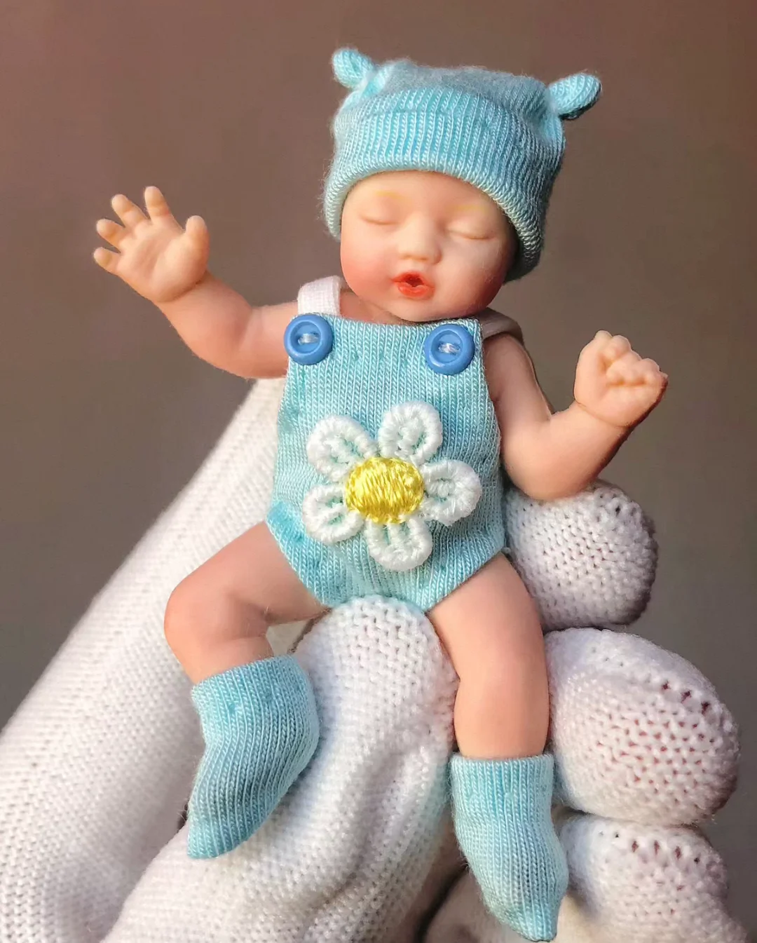 Фото Одежда для кукол Only Doll Clothing Zuru Mysterious Box, аксессуары для Baby Ball, серия Flower, мини-одежда для кукол, аксессуары для декора. №4