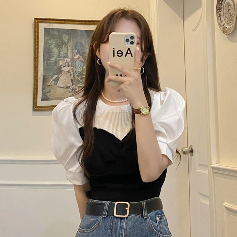 

Fake two short sleeve T-shirts women's summer 2022 new French Chic bubble sleeves thin top niche design