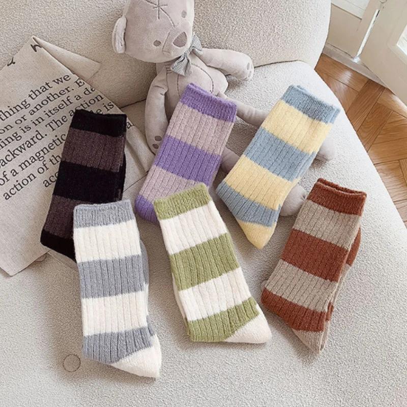 

Hosiery Cotton Socks Crew Socks Ankle Socks Mid Tube Socks Striped Warm Casual Fashion Comfortable Knee Highs Wool Loose Socks