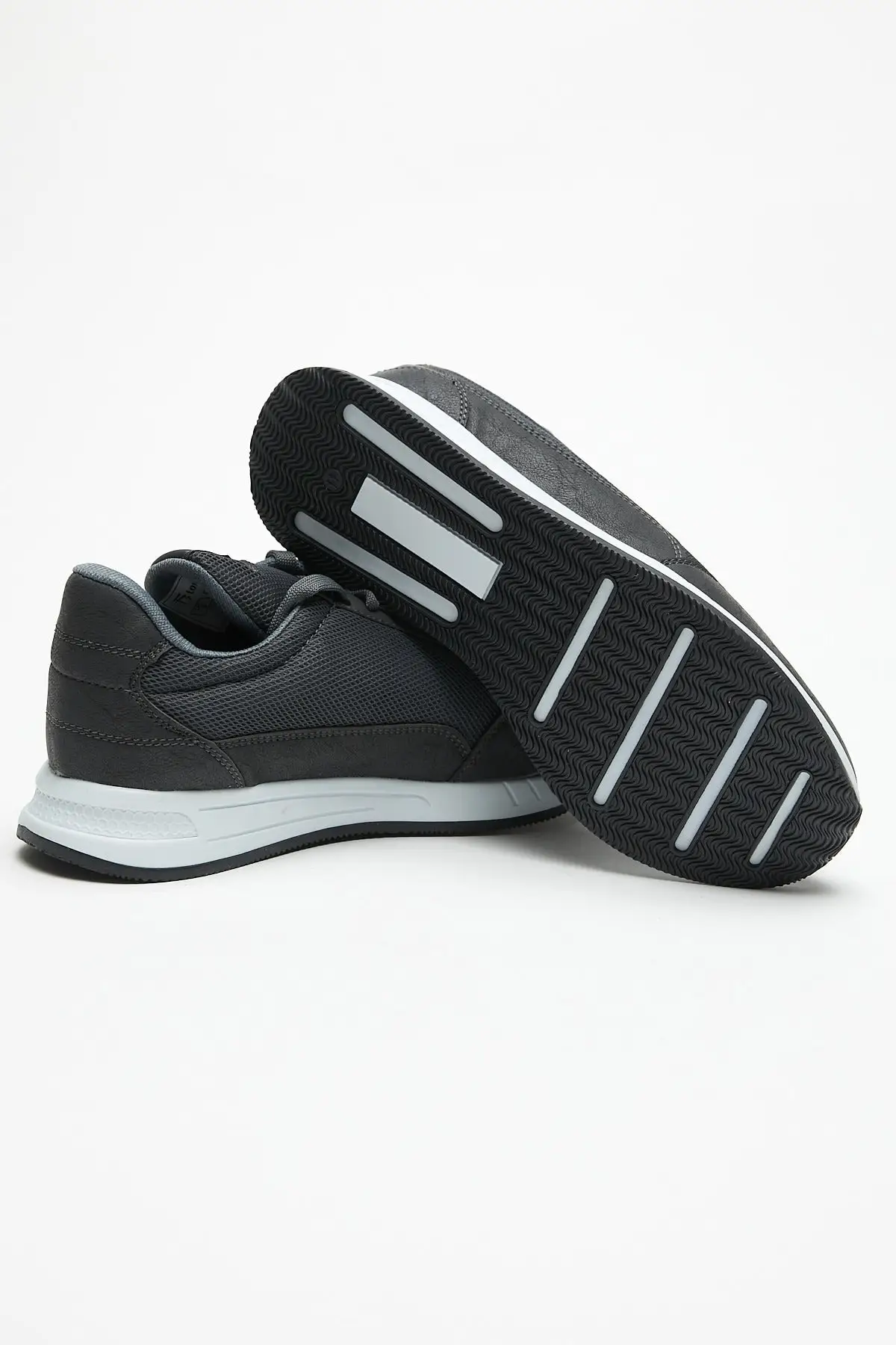 Мужская Спортивная обувь TONNY черная серая повседневная для бега ходьбы треккинга