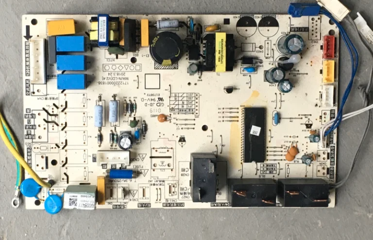 

1pc used Midea 2P5 air conditioning board 17122200001838 MAIN-LD(V2... 2)