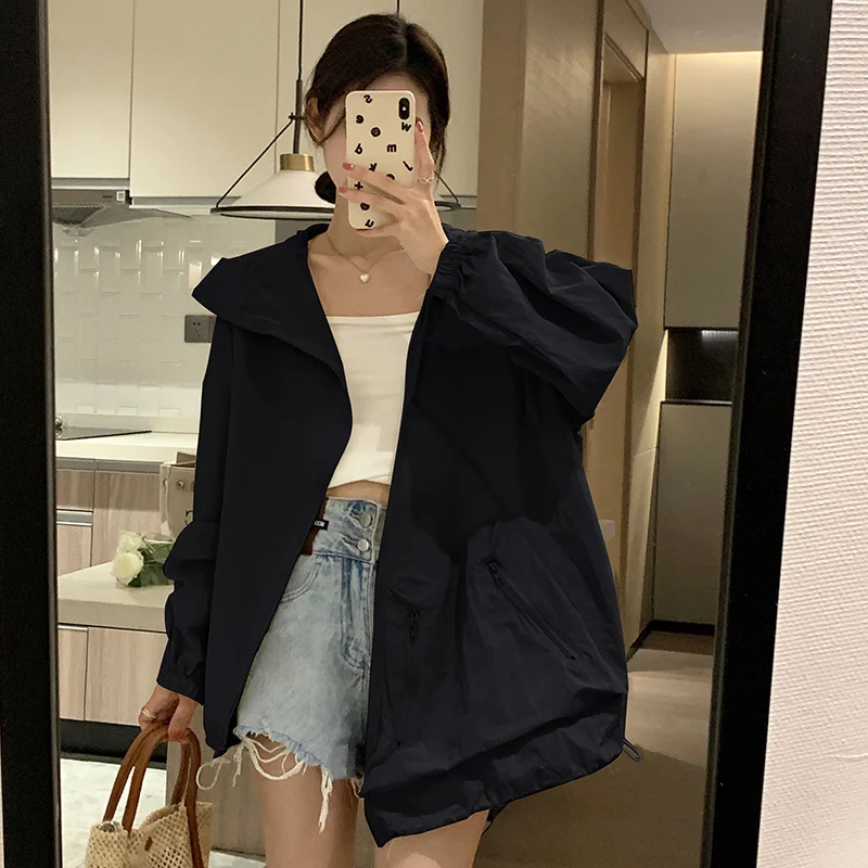 

Spring and Summer Hooded Oblique Zipper Sunscreen Jacket Female Loose Sunscreen Windbreaker Temperament Fashion Jacket Trend