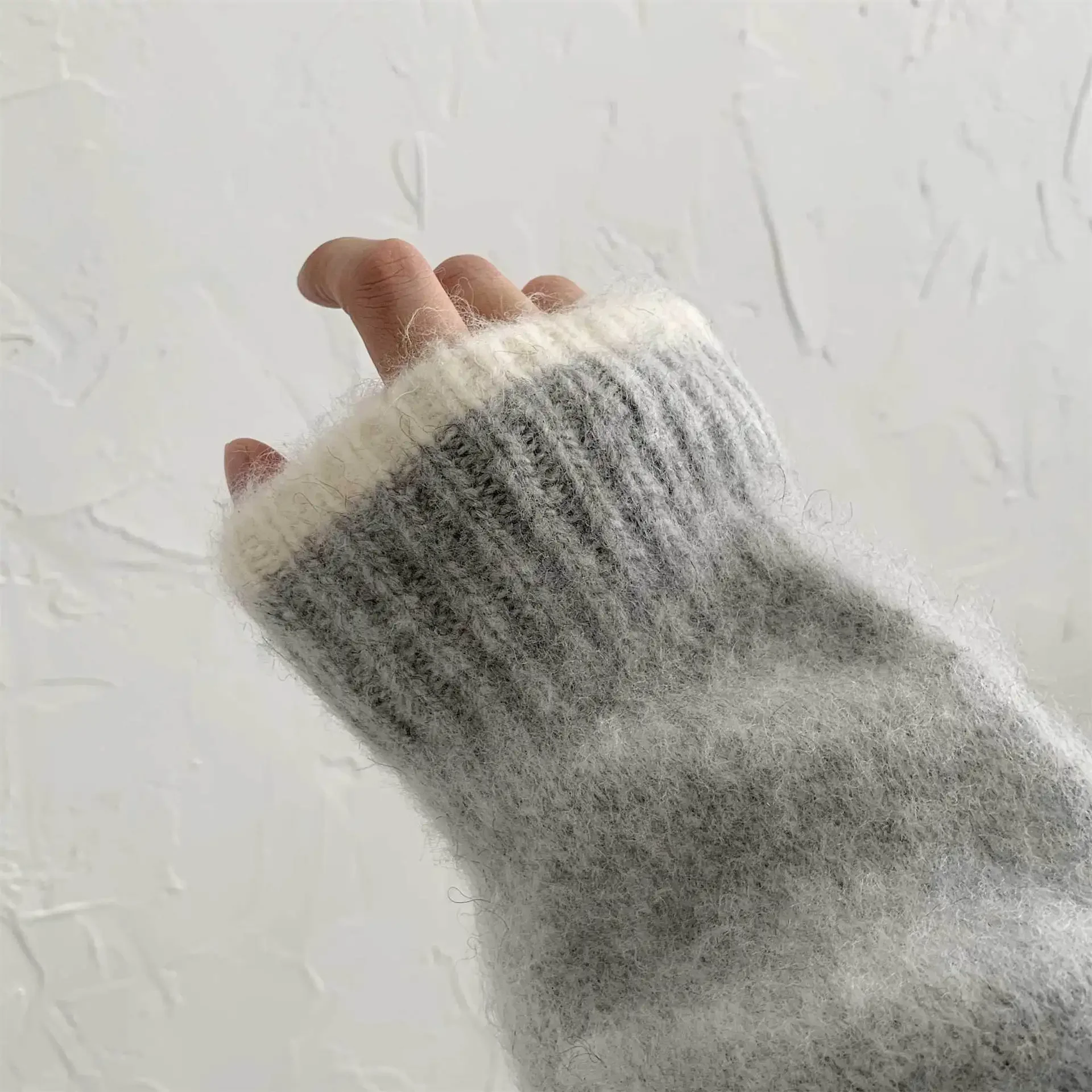 2023 серый плюшевый свитер с круглым вырезом Мужской осенне-зимний Повседневный