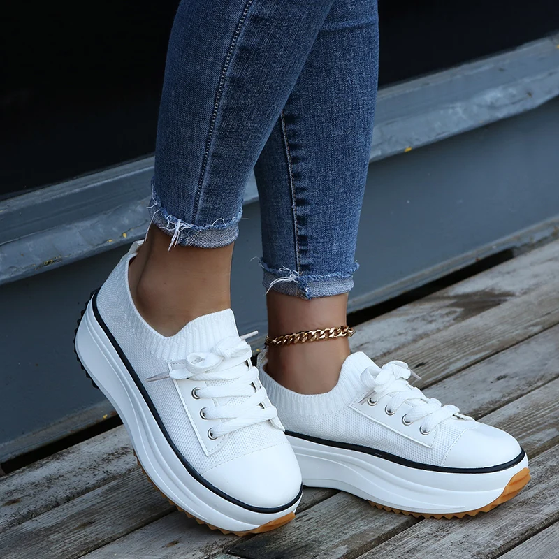 

2022 New Summer Vulcanization Shoes Woman Knitted Breathable Sneakers Woman Platform Straps Leisure Shoes Simple and Comfortable