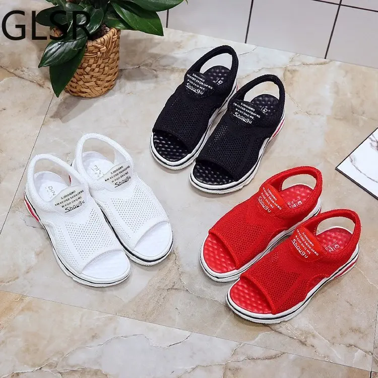 

2021 Summer New Mesh Soft Bottom Casual Breathable Running Shoes Flat Student Fish Mouth Shoes sandalias mujer 2020