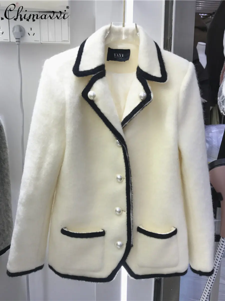

Pearl Buckle Color Matching Suit Collar Coat Women 2022 Winter New Style fashion elegant White Thickened Cotton-Padded jacket