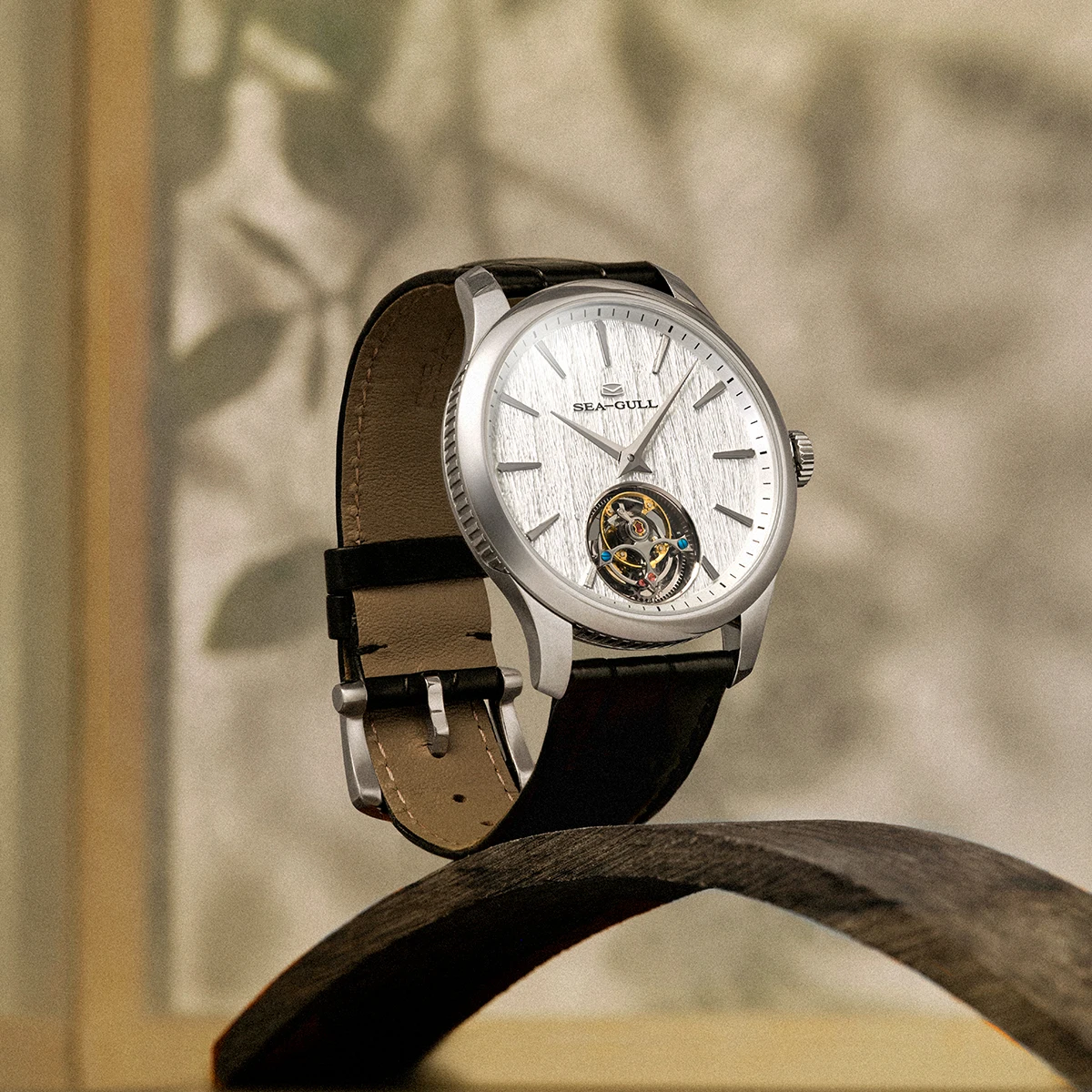 Фото Мужские автоматические механические часы Seagull 70th Anniversary Edition Luxury Ultra Thin Tourbillon с ультратонким корпусом и свободноходным механизмом, модель 8850 №3