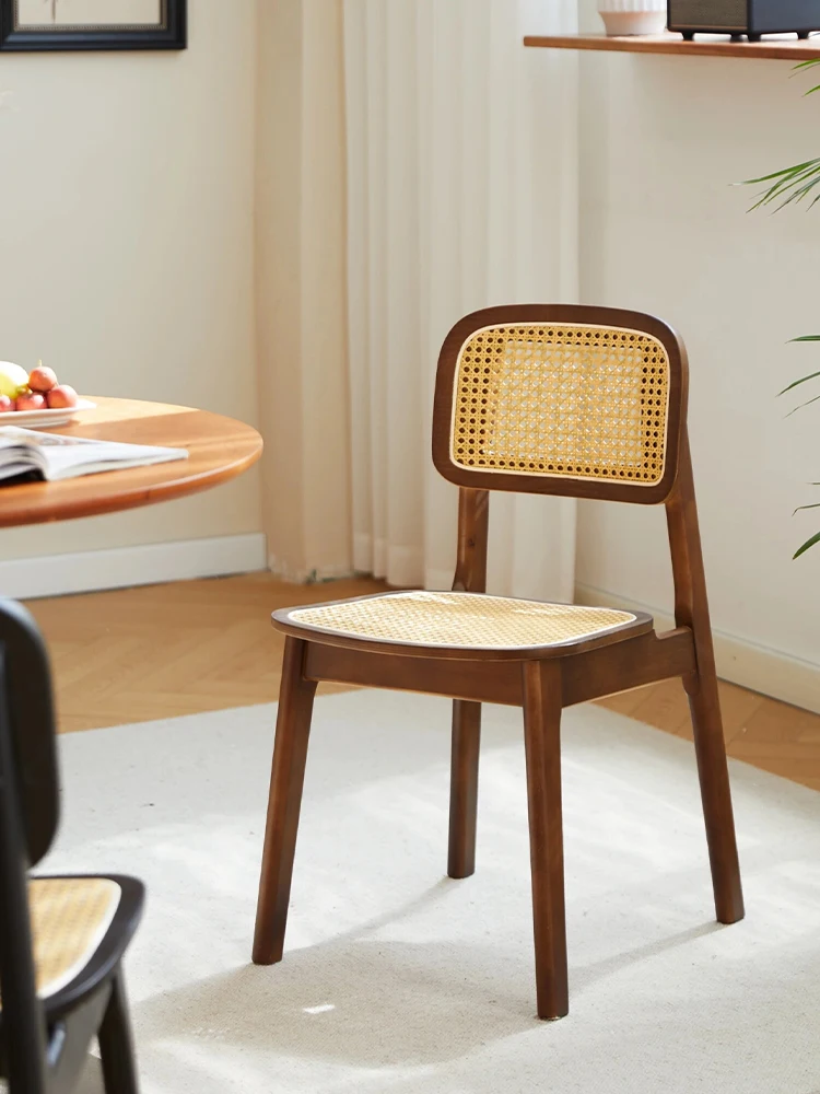 Скандинавский обеденный стул из цельной древесины ротанга Простой японский