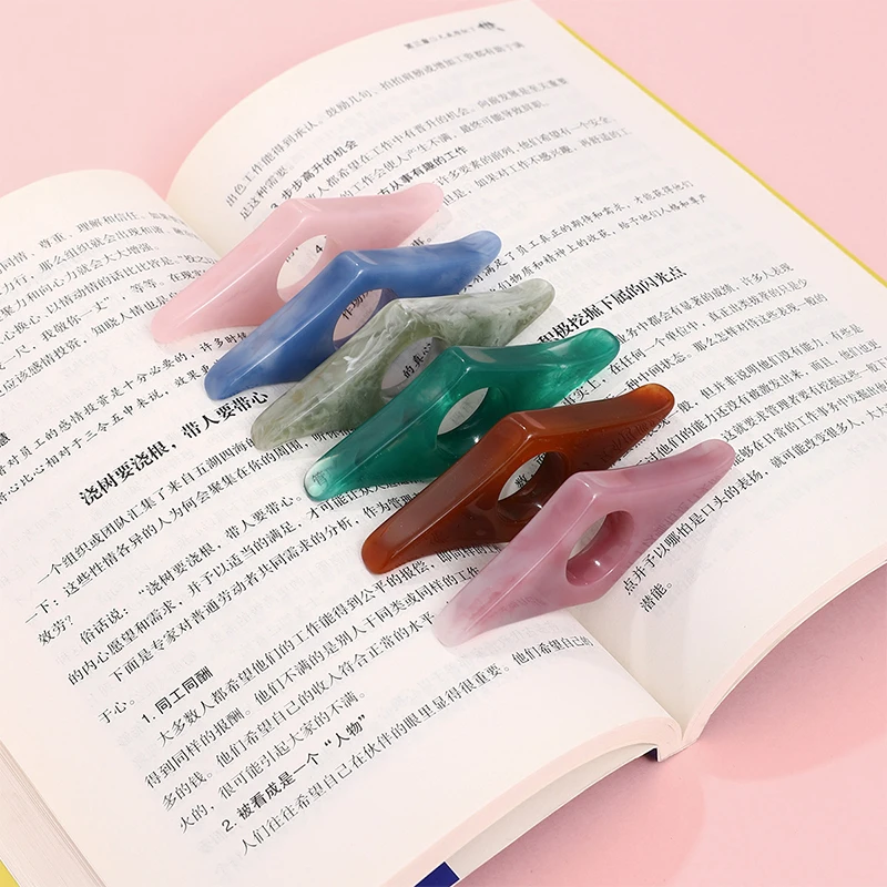 

Convenient Holder Book Supply Creative Thumb Bookmark Resin Expander Aid Durable Book Page Reading School Support Book