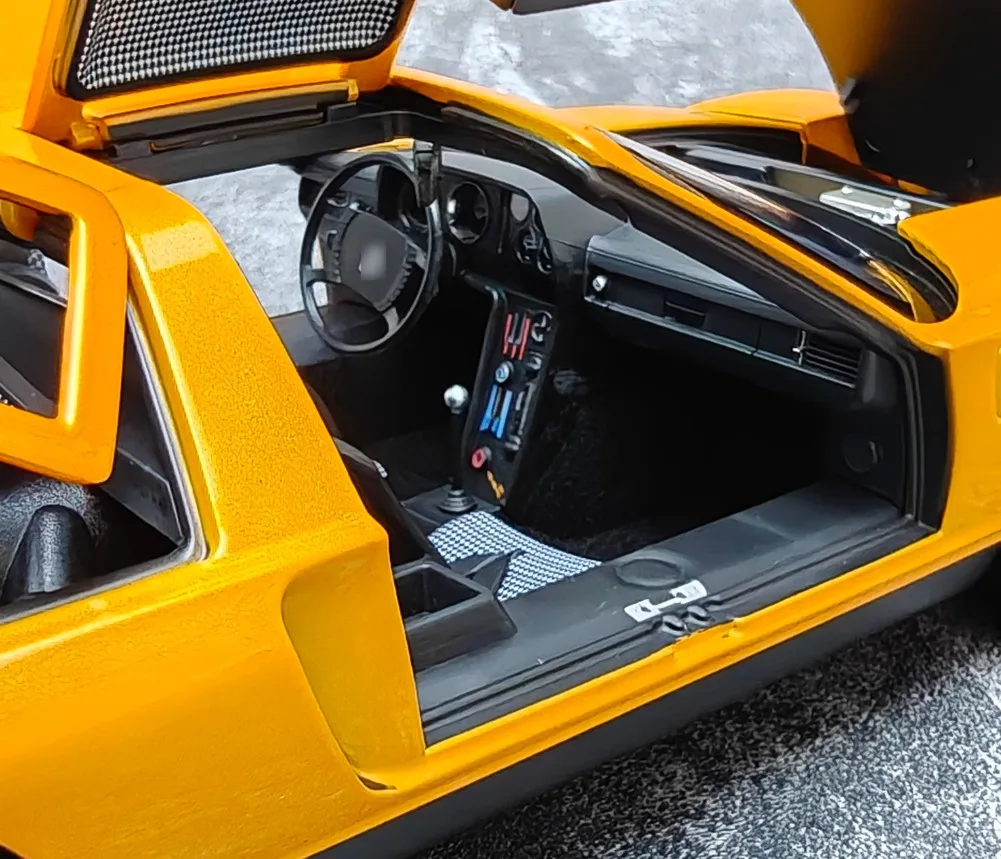 NOREV 1/18 Mercedes Benz C111 Gull Wing Concept - Édition Alloy - Neuve