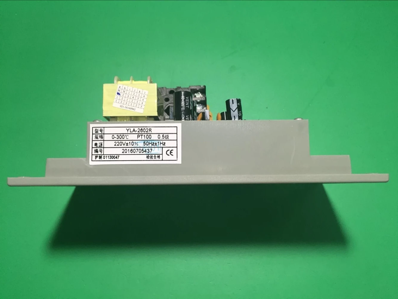 YLA-2602R Shanghai Nantai Температура прибора YLA-2402R Контроль постоянной температуры YLA-2402G