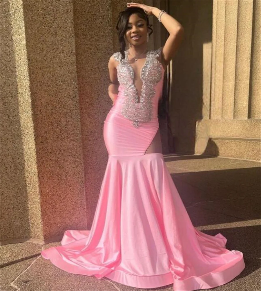 

New In Pink Prom Dress 2023 With Beaded Elegant Plus Size Mermaid Evening Gowns Black Girl Formal Occasion Night Party Dress