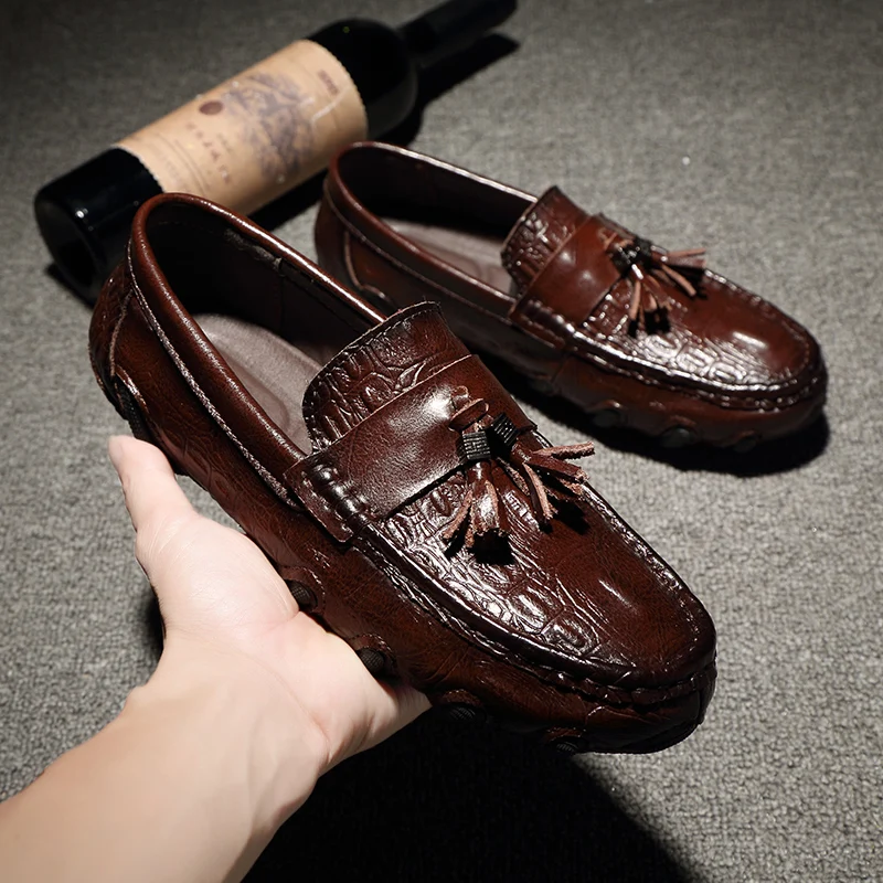 

WEH Men Loafer Shoes Crocodile Skin Pattern Leather Slip-on Flats Moccasins Handmade Man Casual Driving Shoes Drive Leisure