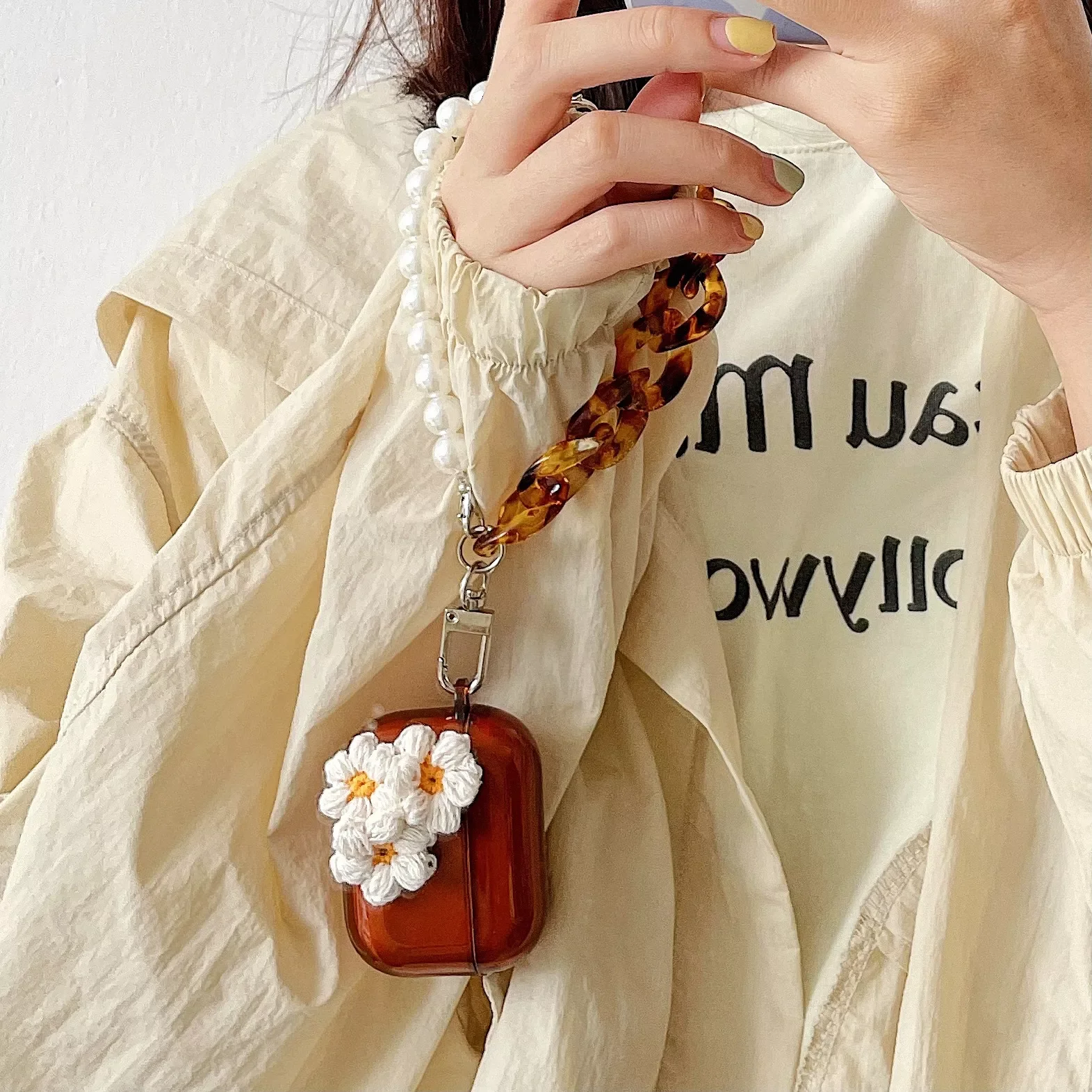 

Caramel-colored wool flower Earphone Case For AirPods Pro AirPods1/ 2 Bag Accessories Pendant KeyChain for AirPods 3 Cover