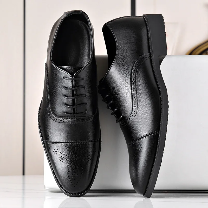 

Men Dress Shoes Shadow Patent Leather Luxury Fashion Groom Wedding Shoes Men Luxury italian Brogue Oxford Shoes BIG SIZE A13-22