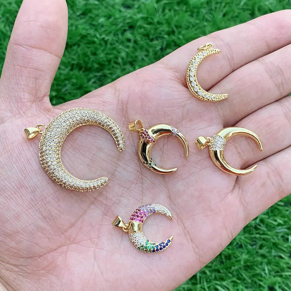 

Fashion Moon Pendant Necklace Rainbow CZ Cubic Zirconia Gold Color Crescent Jewelry Accessories For Women Girl Exquisite Gift