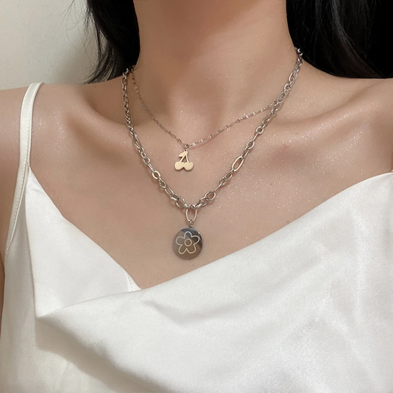 

Kpop Heart Pendant Necklace Metal Alloy Two Layer Metal Chain Necklace Women Gift Celebration 2021 Street Jewelry