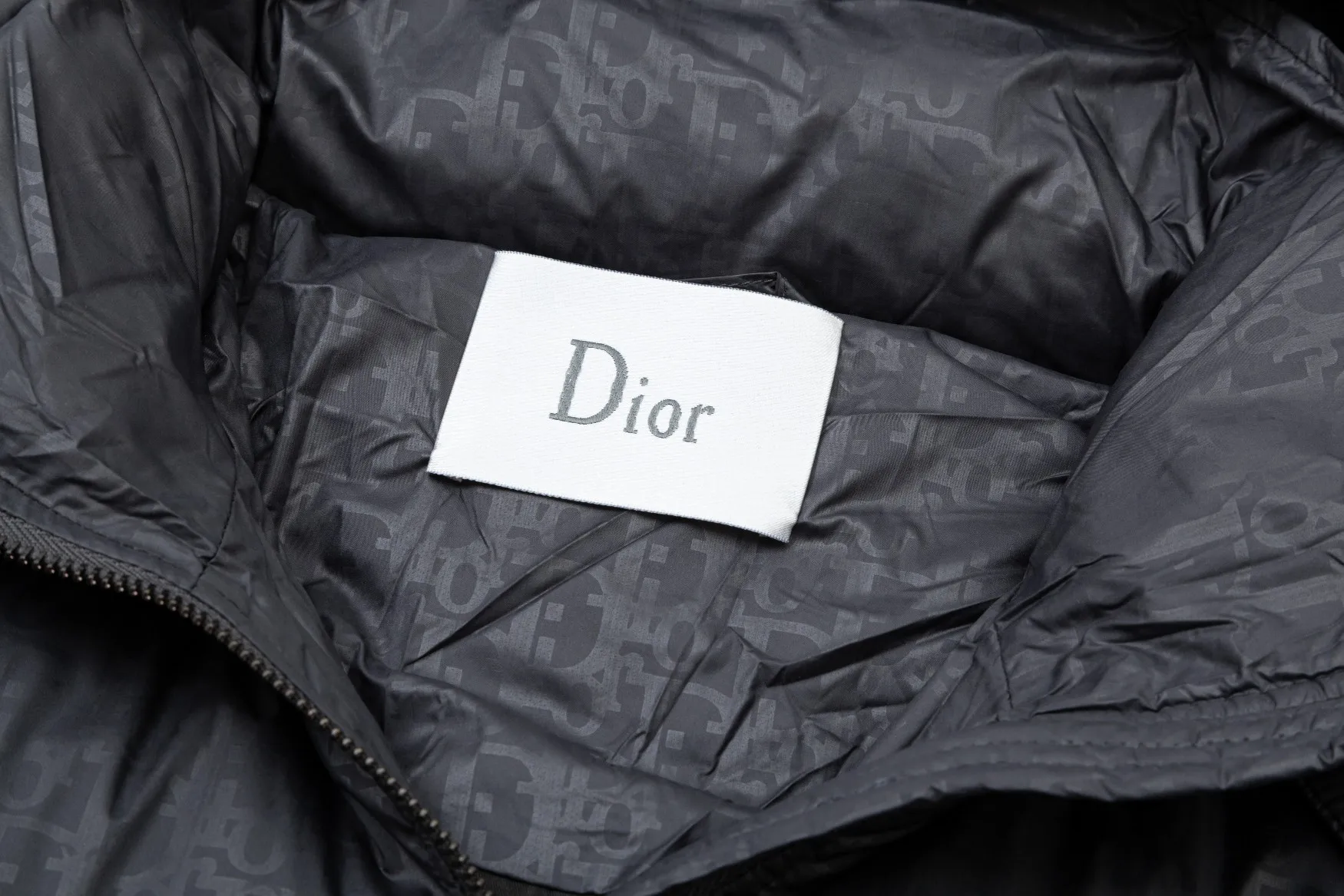 Новый зимний многонациональный мужской теплый пиджак Dior проиграл в матче 1:1