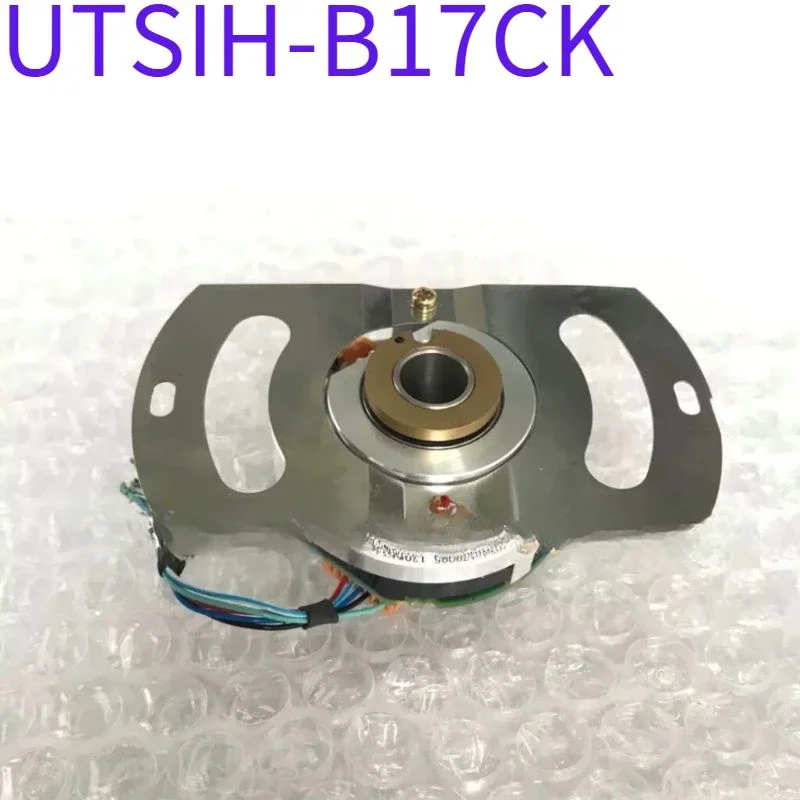 Б/у энкодер серводвигателя UTSIH-B17CK