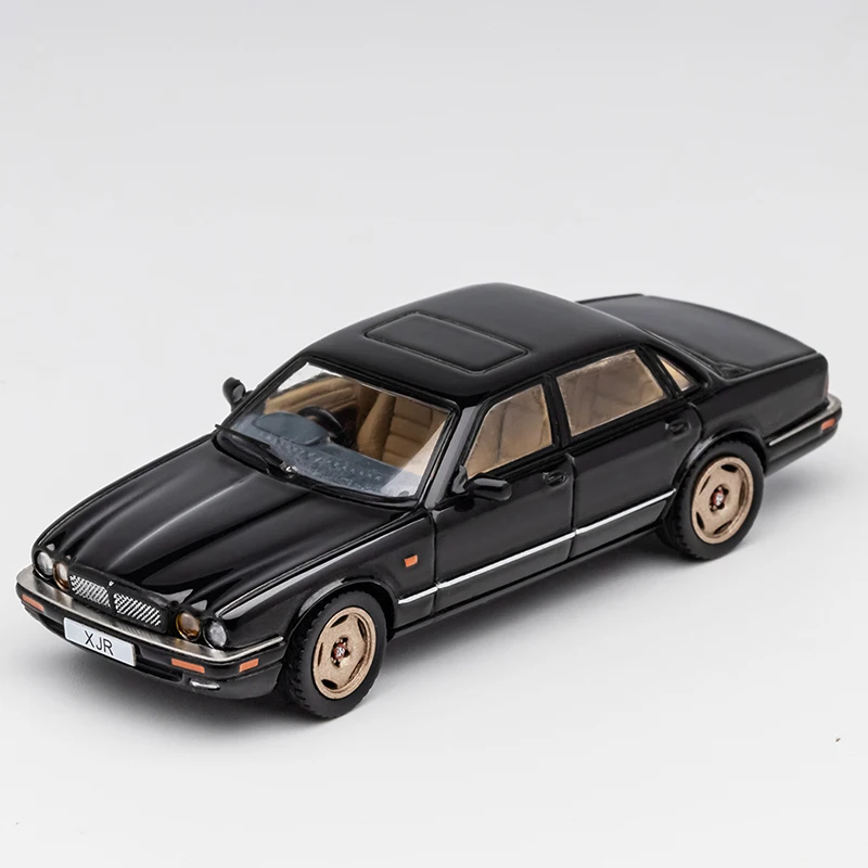 Новое поступление модель автомобиля в масштабе 1:64 для Jaguar XJ (X300) металлический