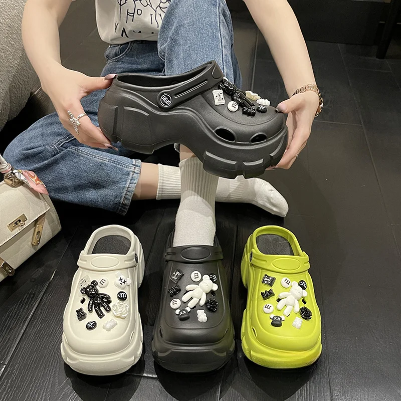 Women's Sandals Summer Fashion EVA Soft Bottom Slippers Outdoor Garden Shoes Hollow Breathable Female Shoes High Quality Sandals