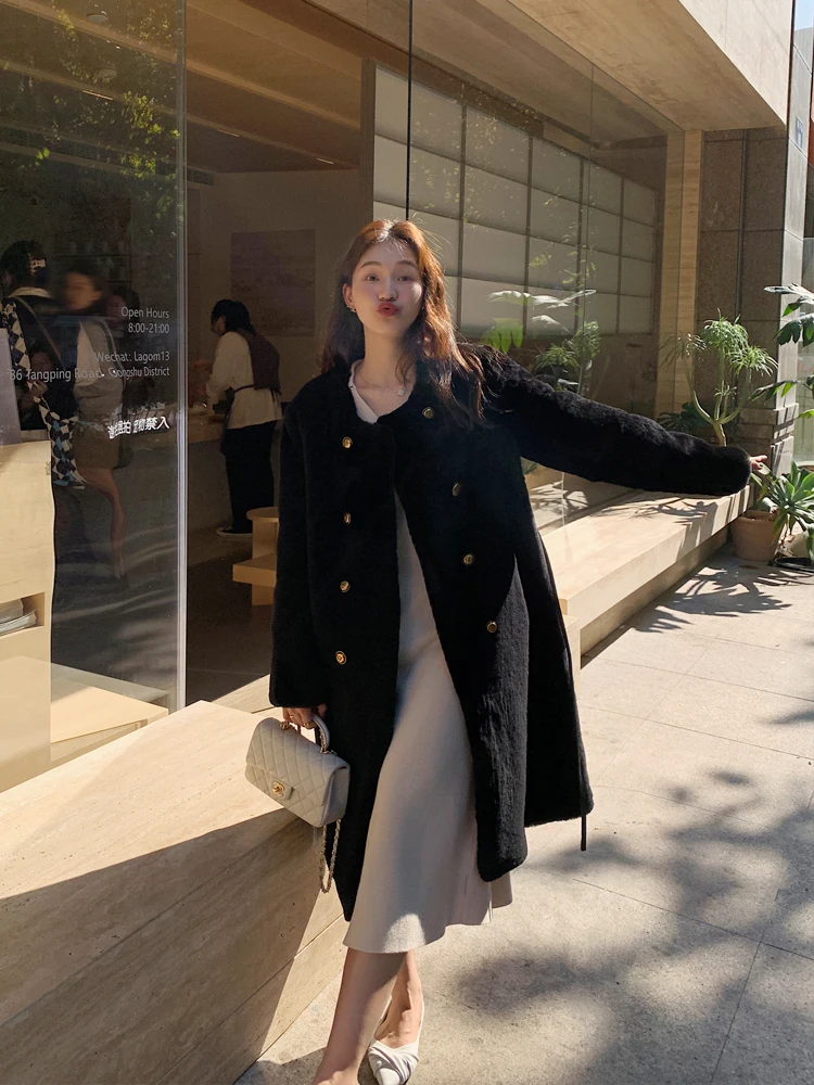 Fur Coat Women's Straight Loose Cashmere Lamb Wool Leather Fur Coat round Neck New