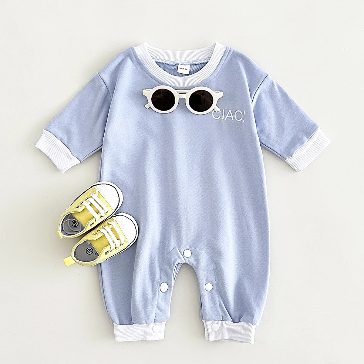 Детский однотонный комбинезон на пуговицах возраст 0-18 месяцев