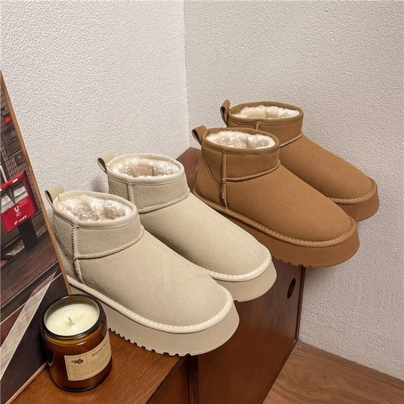 Новые зимние ботинки короткие мини-сапоги из овчины женские непромокаемые