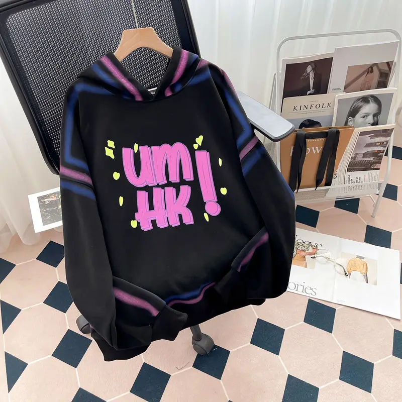 Женский свитшот оверсайз с капюшоном