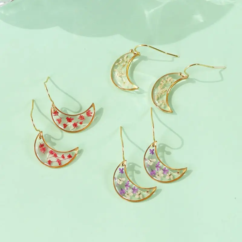 

Unique Moon Earring Women Natural Pressed Flower Cute Earrings Epoxy Resin Dried Flower Earring Wholesale Sweet Floral Jewelry