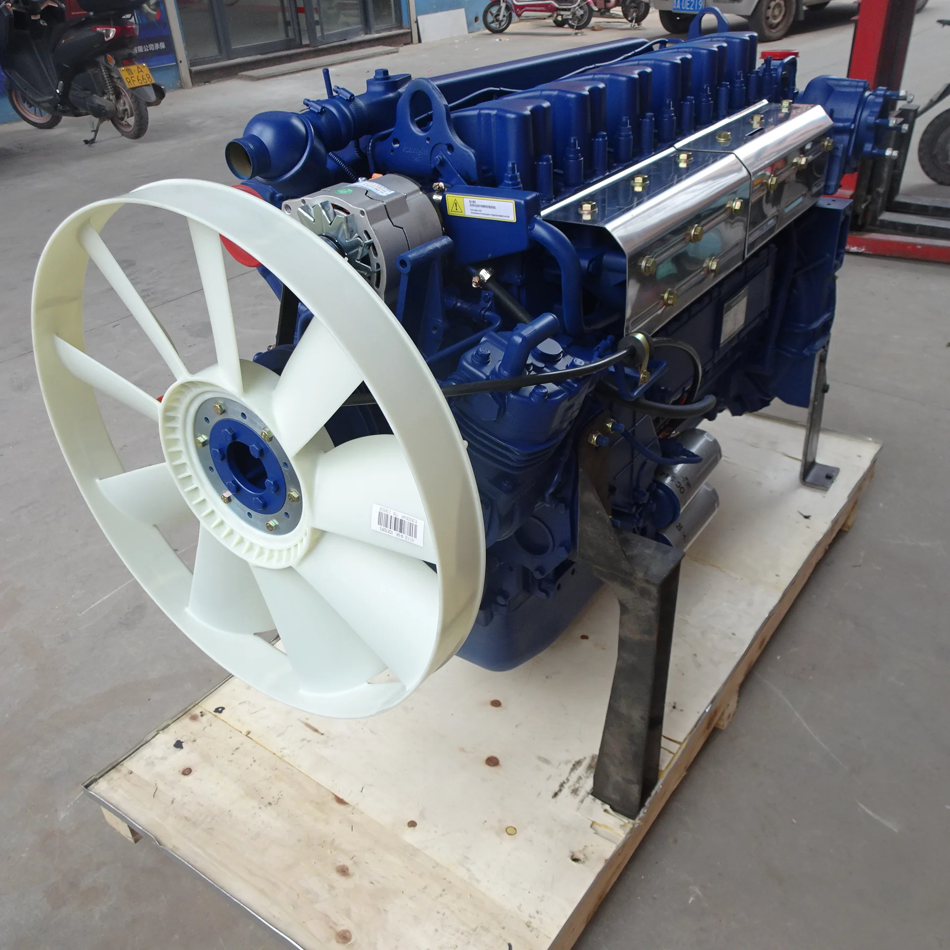 

Gasoline Engine High Pressure Washer Machine Car Cleaner Big Wheels Auto Tools Accessories with Low Price