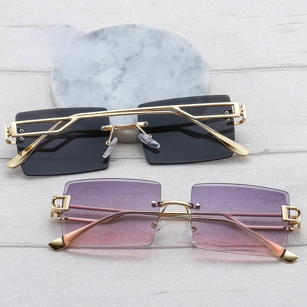 

Очки солнцезащитные в металлической оправе для мужчин и женщин, небольшие модные темные очки для уличной съемки, в морской пленке, без оправ...