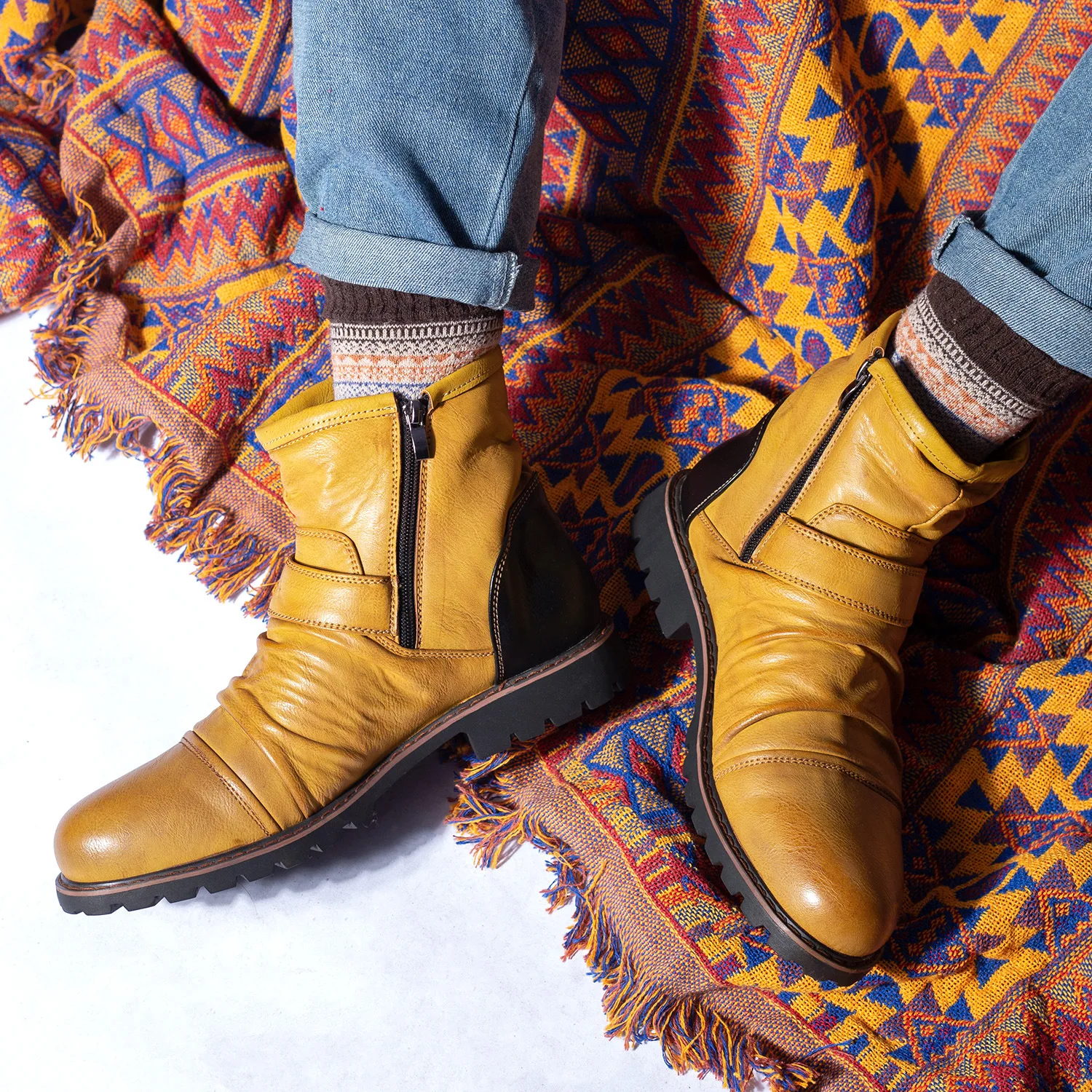 

Men Chelsea Boots Exquisite Zip Ankle Handmade Low Heel Males Shoes Fashion Leather Concise Leisure Design Boots Cowboy Boots