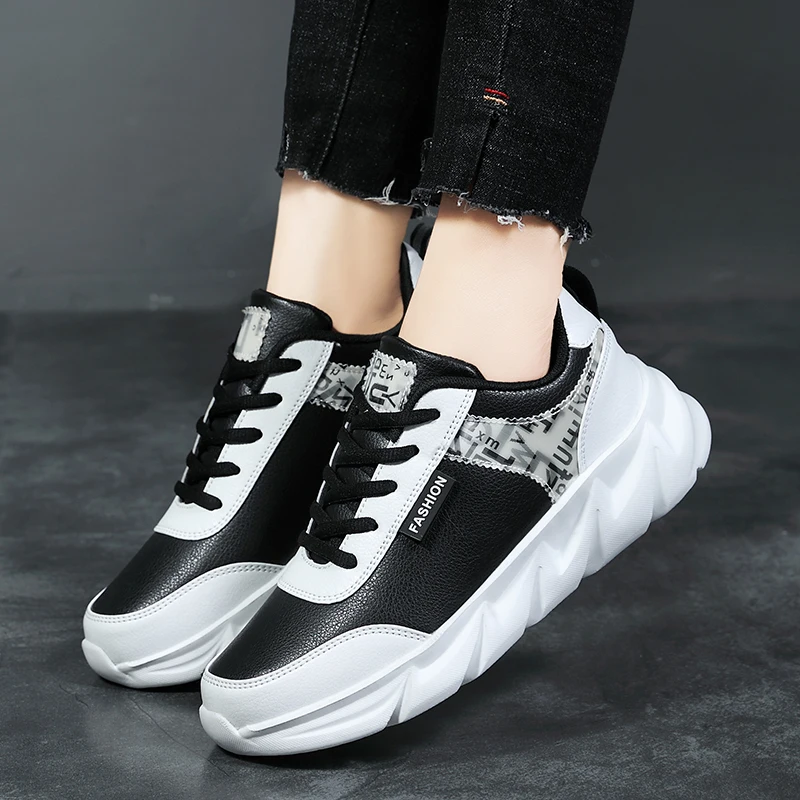 New Casual Fashion Women's Vulcanize Shoes High Quality Leather Women's Sneakers Big Size Walking Lace Up Women's Running Shoes